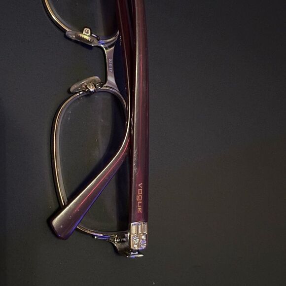 Women’s COACH prescription glasses - Picture 7 of 8